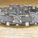 Ngoài trời: Nên chọn Inox hay Thép mạ kẽm? Hướng dẫn kỹ thuật chuẩn
