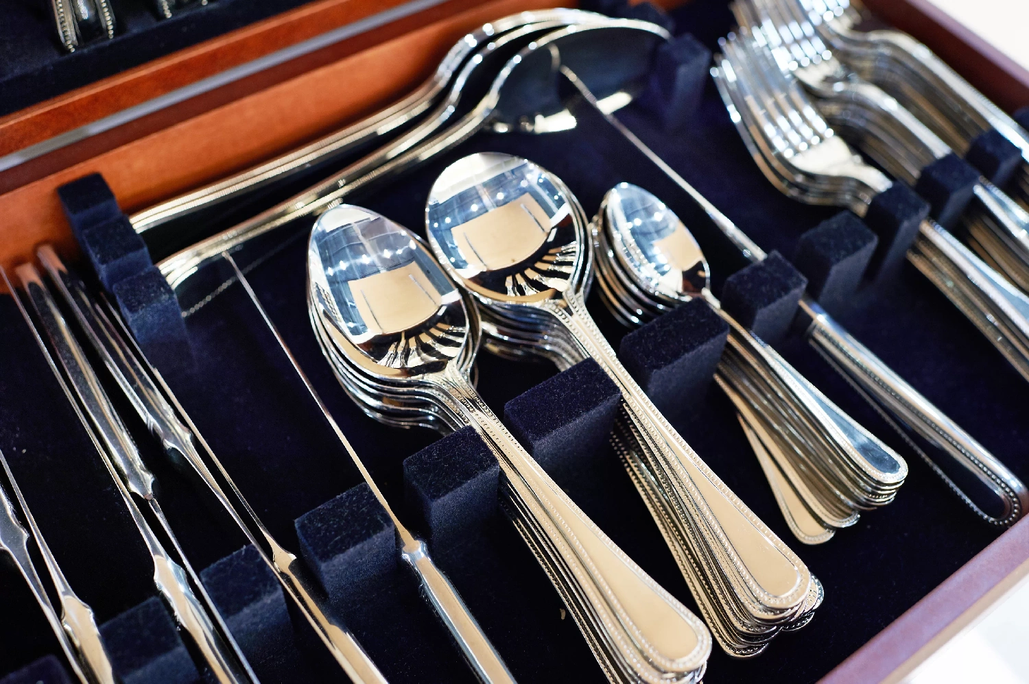 Uốn ống/hộp Inox không móp: chọn bán kính, khuôn và thông số