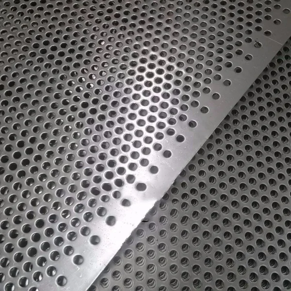 Inox đục lỗ 201